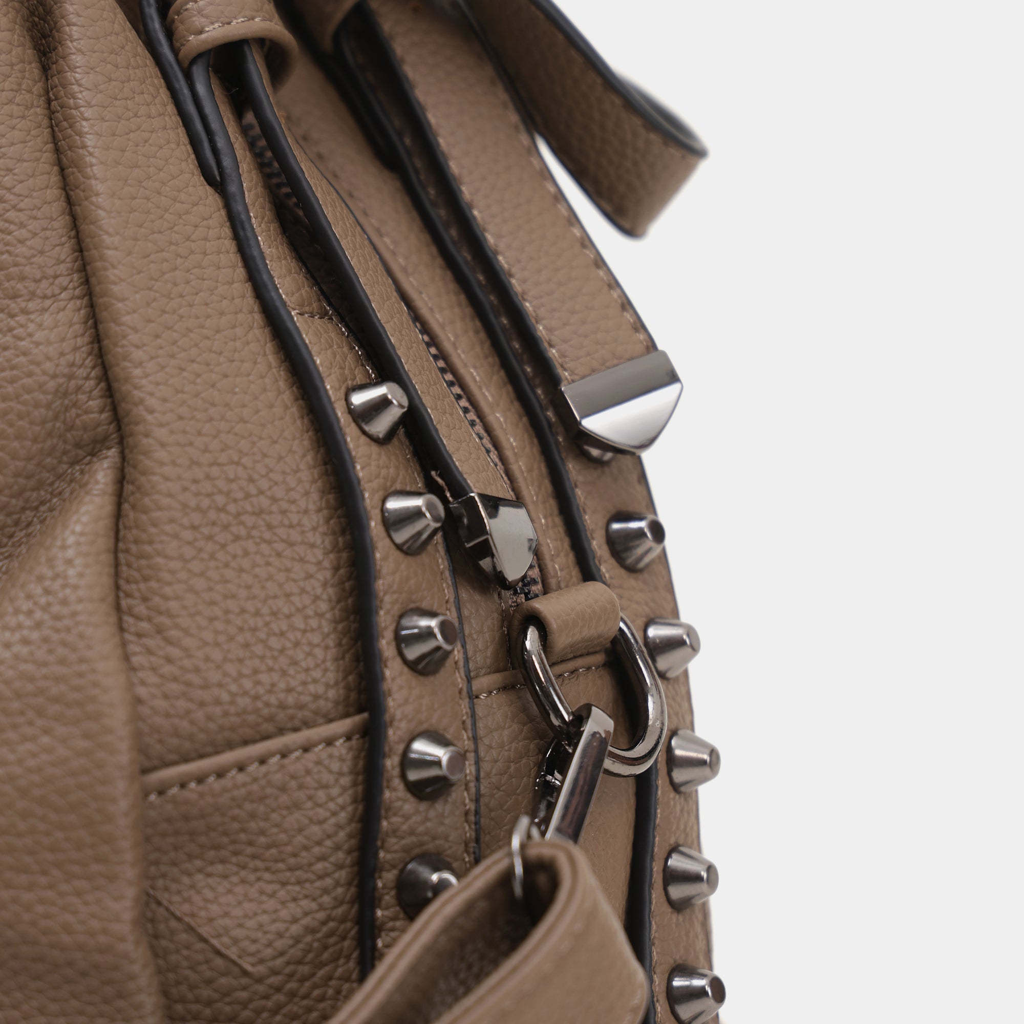 Evara Handbag— For the Woman Who Means Business